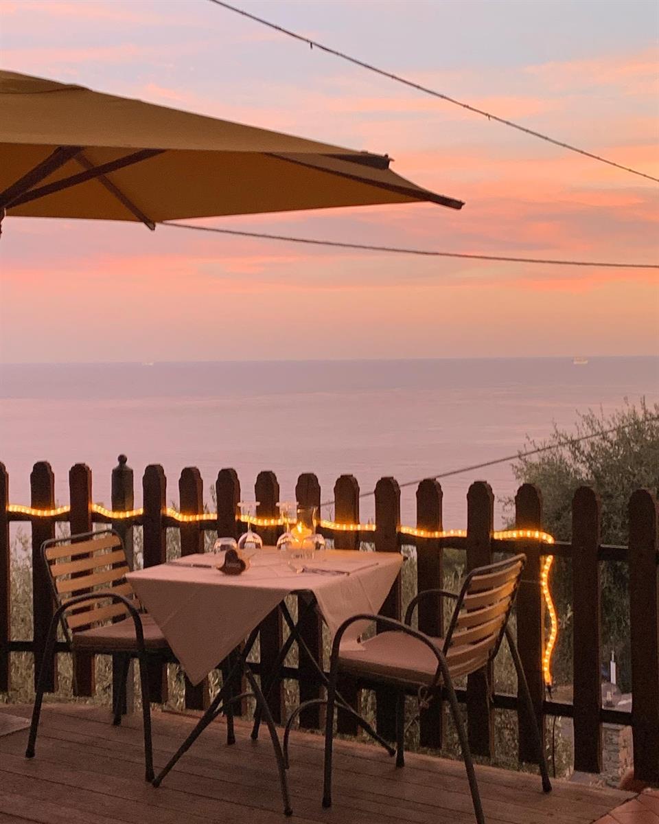 Fuga gourmet sul Golfo: soggiorno e cena Michelin vista mare Fuga gourmet sul Golfo: soggiorno e cena Michelin vista mare